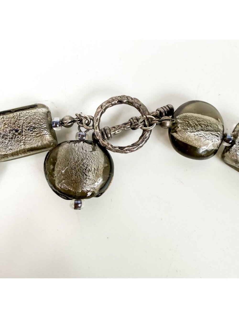 Vintage Art Glass Silver Avventurine Smoky Grey Beaded Chunky Toggle Necklace - Picture 3 of 4